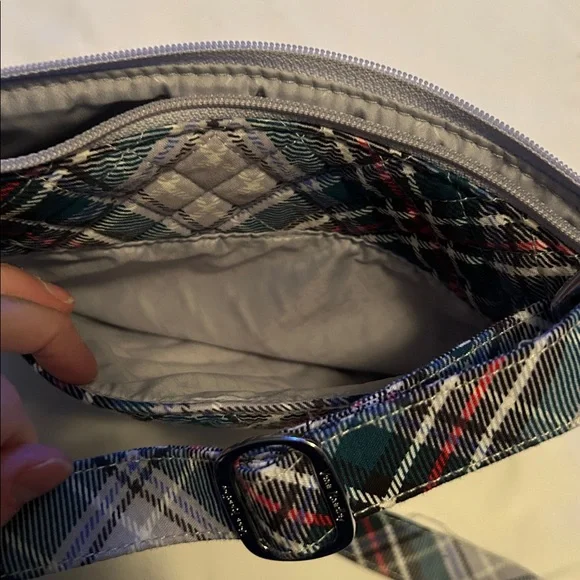 Vera Bradley snowy plaid crossbody bag - Picture 5 of 8